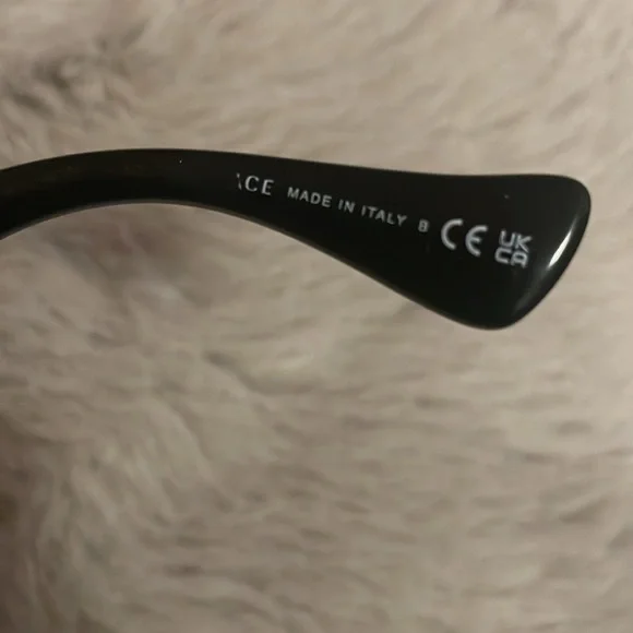 Versace oval glasses euc - Picture 5 of 8